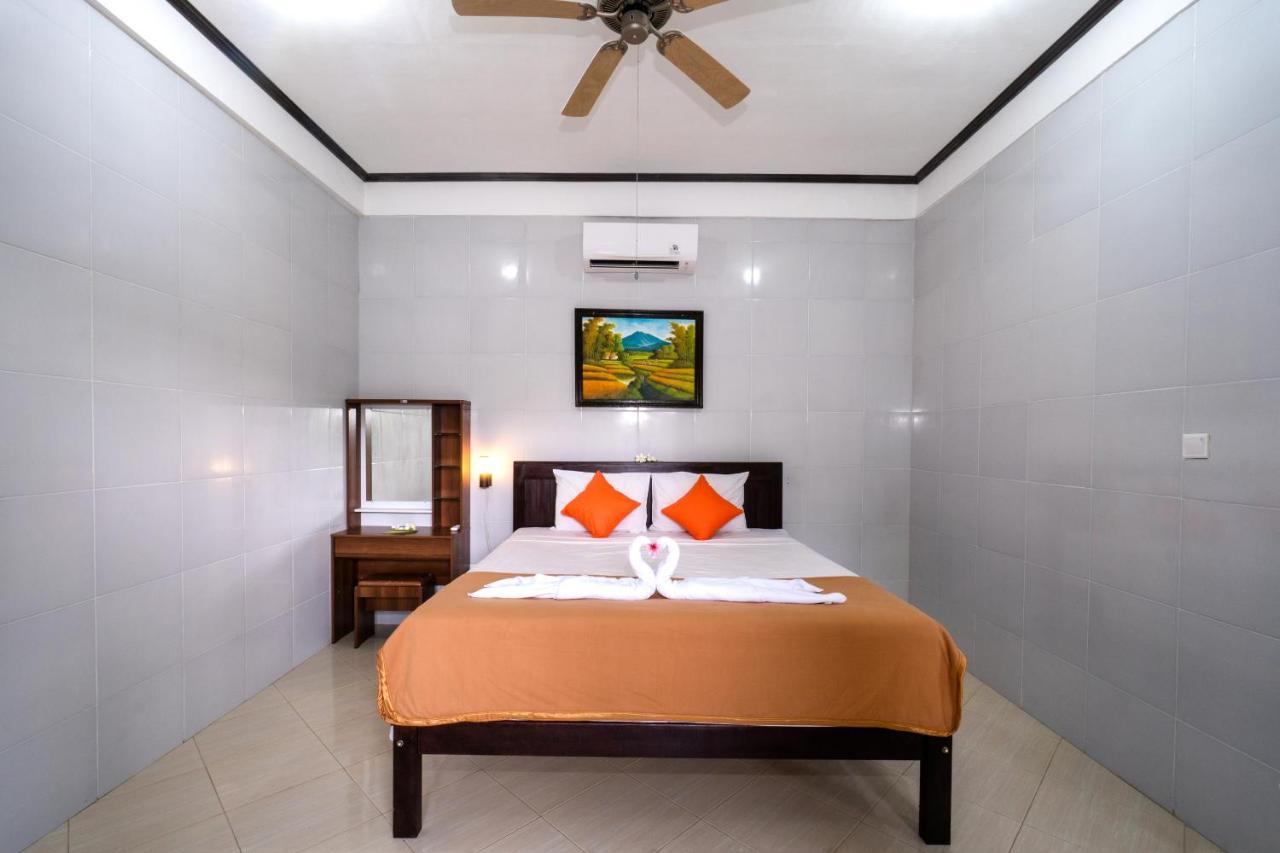 Megacahya Bungalow Nusa Lembongan  Exterior photo